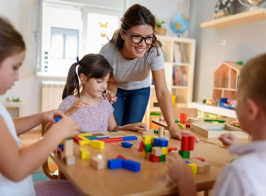 reggio emilia approach early learning 1024x683 1 e1790074865293